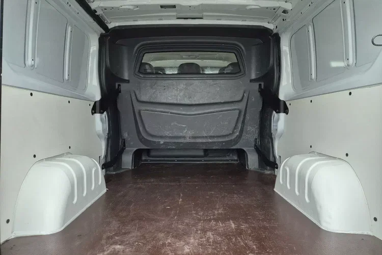 Renault Trafic Long 59999zł NETTO Brygadówka 6 osób 1.6dCi/120KM zdjęcie 13