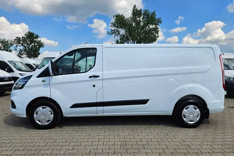 Ford transit-custom L2H1 *66900zł NETTO* 2.0TdCi/170KM zdjęcie 9