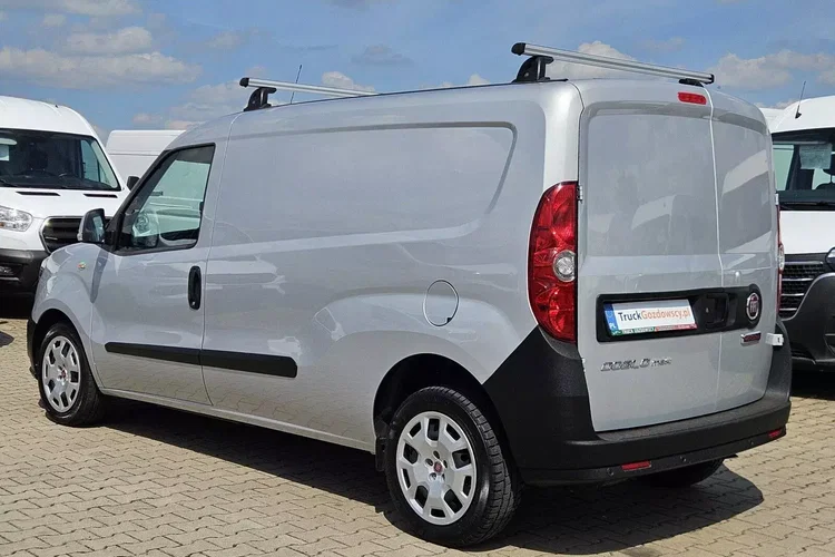 Fiat doblo Long 59999zł NETTO 1.6 mJET/105KM zdjęcie 12