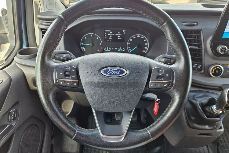 Ford transit-custom L2H1 *76999zł NETTO* Brygadówka 6 osób 2.0TdCi/131KM zdjęcie 22