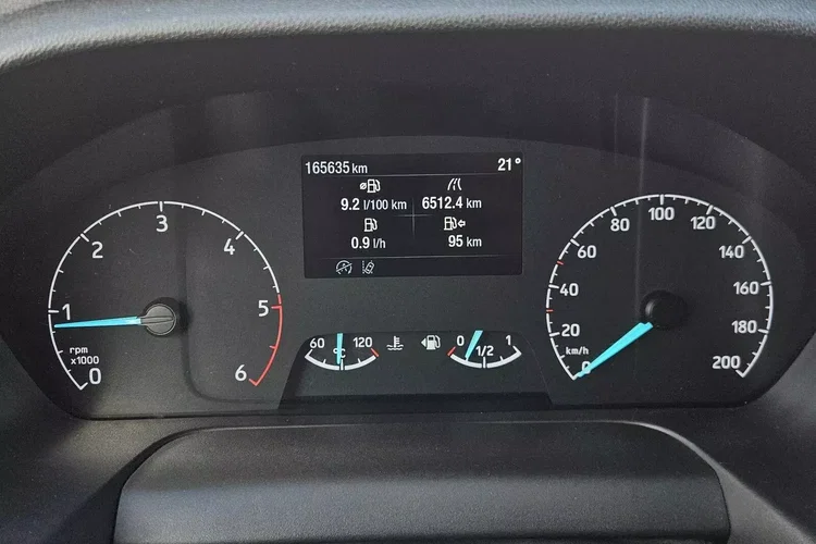 Ford transit-custom L2H1 *76999zł NETTO* Brygadówka 6 osób 2.0TdCi/131KM zdjęcie 24
