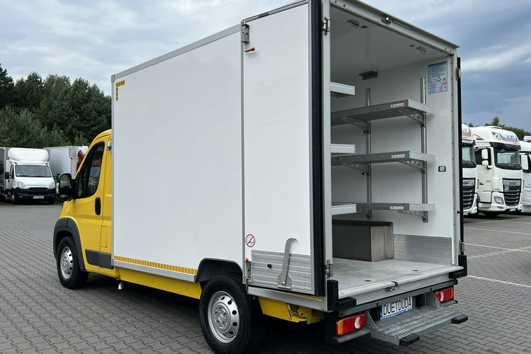 Peugeot Boxer Mroźnia Podwójne Zasilanie Unikat STAN nie Fiat Citroen Iveco 2016r zdjęcie 12