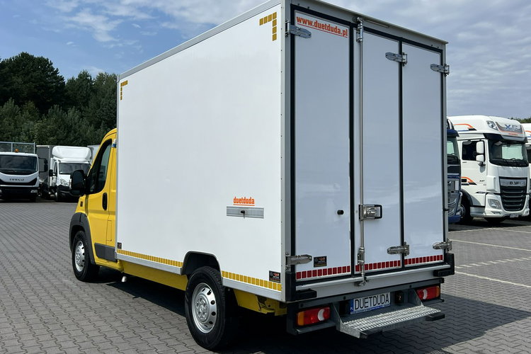 Peugeot Boxer Mroźnia Podwójne Zasilanie Unikat STAN nie Fiat Citroen Iveco 2016r zdjęcie 4