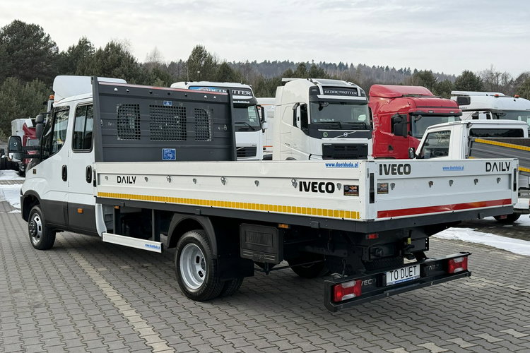 Iveco Daily 50C18 V poj.3.0 35C18 (Kat.B lub C) Brygadówka Doka 7 osób Skrzynia wywrotka zdjęcie 16