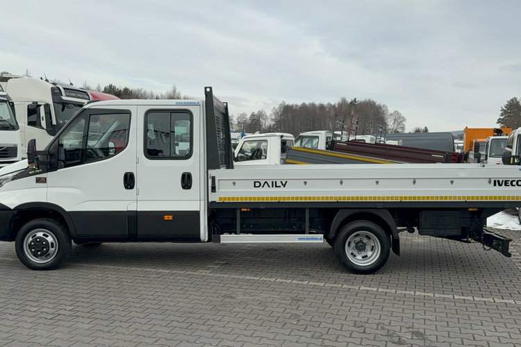 Iveco Daily 50C18 V poj.3.0 35C18 (Kat.B lub C) Brygadówka Doka 7 osób Skrzynia wywrotka zdjęcie 2