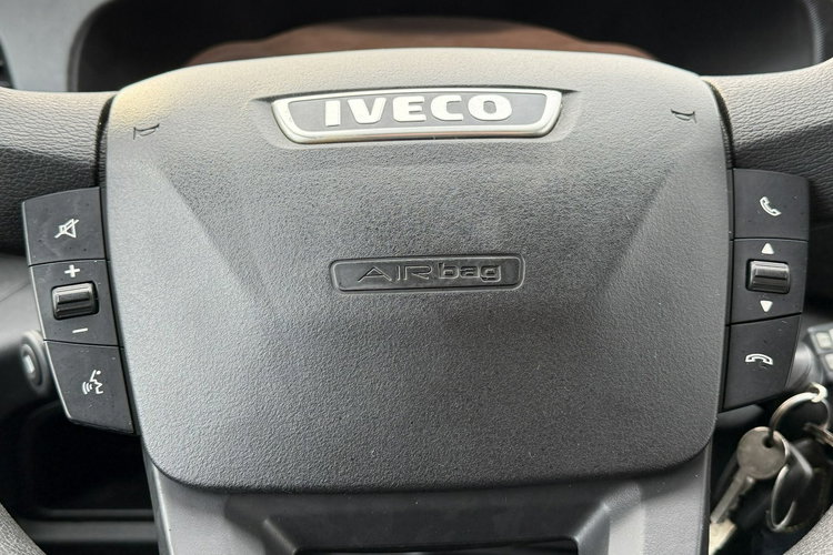 Iveco Daily 50C18 V poj.3.0 35C18 (Kat.B lub C) Brygadówka Doka 7 osób Skrzynia wywrotka zdjęcie 23