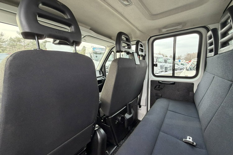 Iveco Daily 50C18 V poj.3.0 35C18 (Kat.B lub C) Brygadówka Doka 7 osób Skrzynia wywrotka zdjęcie 29