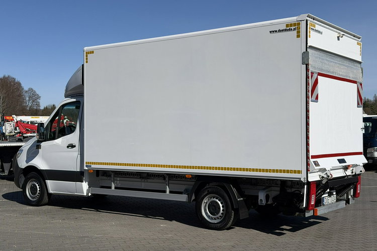 Mercedes Sprinter 319 3.0 V6 Kontener 8-Palet Winda 750kg Super Stan Unikat Iveco, Master zdjęcie 9