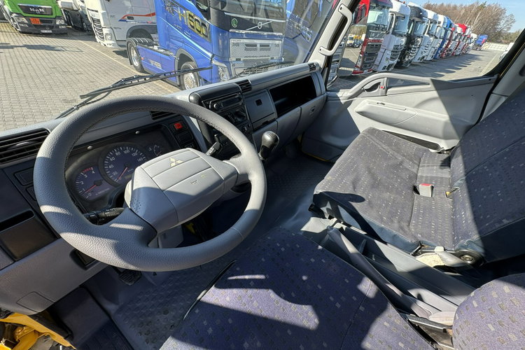 Mitsubishi Canter Fuso 4x4 17C18D 4.9/180KM Wywrotka 3-stronna Brygadówka DOKA 7 osób Klimatyzacja DMC- 7500kg UNIKAT Super Stan zdjęcie 23