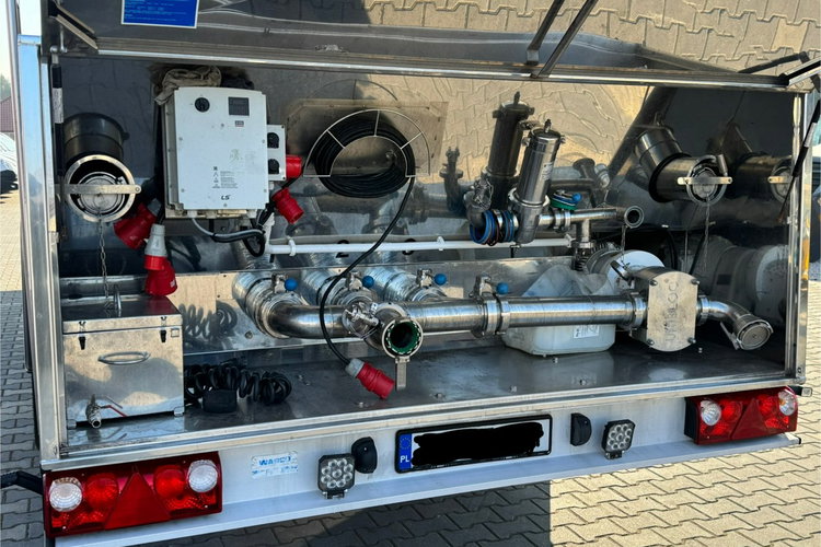 LAG Spożywcza Magyar Izolowana Webasto Pompa Elektryczna do Zrzutu 3-Komory 32.000litrów (10.5/7/14.5/) Pełna Instalacja i Filtr Sterylny zdjęcie 32