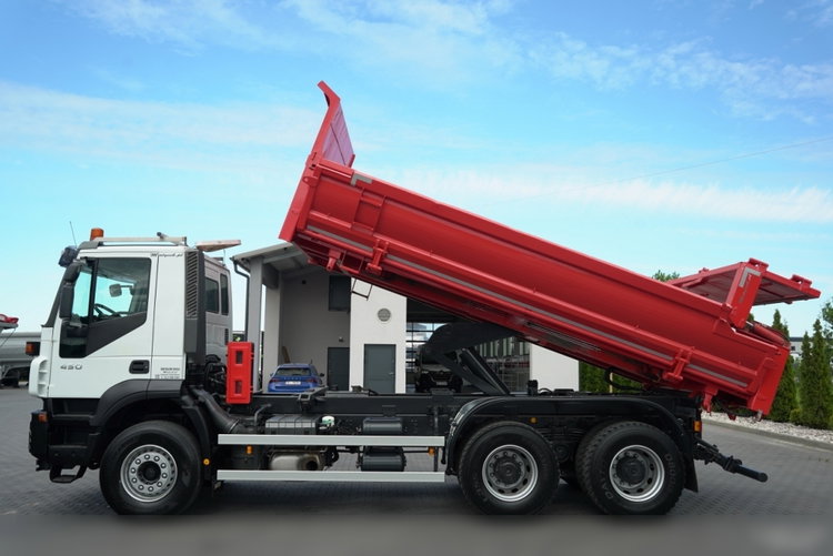 Iveco TRAKKER 450 / 6X4 / WYWROTKA / HYDROKLAPA / HYDROBURTA / BORDMATIC / CZOŁOWNICA / / zdjęcie 2
