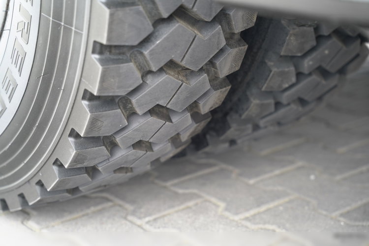 MAN TGS 35.460 / 8X4 / WYWROTKA TYLNOZSYPOWA / HYDROKLAPA / MEILLER KIPPER / AUTOMAT / OPONY 100% / PLANDEKA ELEKTRYCZNA /  EURO 6 zdjęcie 27