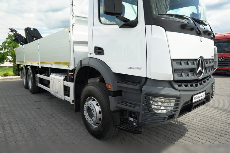 Mercedes AROCS 2636 / 6x4 / SKRZYNIOWY 7, 5 M + HDS HIAB 188 B-3 / MOCNA PODŁOGA / STEROWANIE RADIOWE / ROTATOR / EURO 6 zdjęcie 13