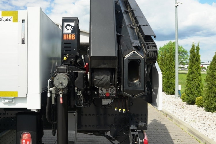 Mercedes AROCS 2636 / 6x4 / SKRZYNIOWY 7, 5 M + HDS HIAB 188 B-3 / MOCNA PODŁOGA / STEROWANIE RADIOWE / ROTATOR / EURO 6 zdjęcie 25