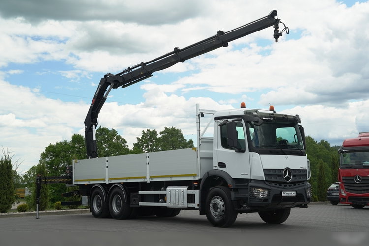 Mercedes AROCS 2636 / 6x4 / SKRZYNIOWY 7, 5 M + HDS HIAB 188 B-3 / MOCNA PODŁOGA / STEROWANIE RADIOWE / ROTATOR / EURO 6 zdjęcie 6