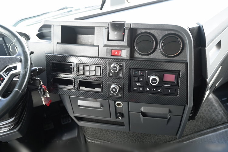 Renault T 520 / RETARDER /  KLIMA POSTOJOWA zdjęcie 30