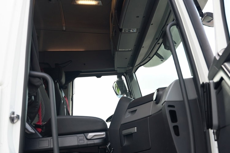 Renault T 520 / RETARDER /  KLIMA POSTOJOWA zdjęcie 37