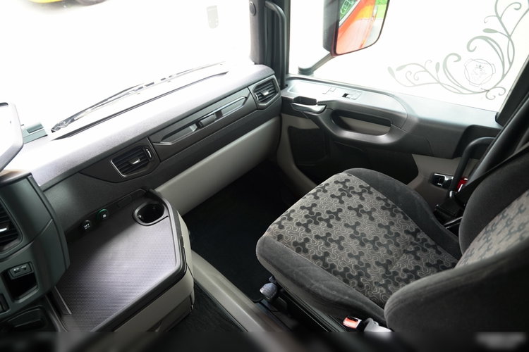 Scania R 500 / RETARDER / 2022 ROK / 2 ZBIORNIKI 1300 L / PO ZŁOTYM KONTRAKCIE SERWISOWYM zdjęcie 33