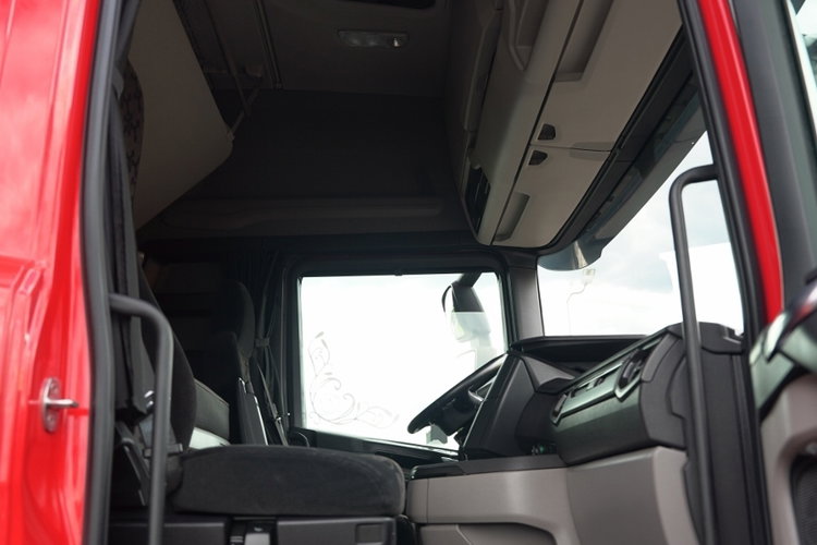 Scania R 500 / RETARDER / 2022 ROK / 2 ZBIORNIKI 1300 L / PO ZŁOTYM KONTRAKCIE SERWISOWYM zdjęcie 38