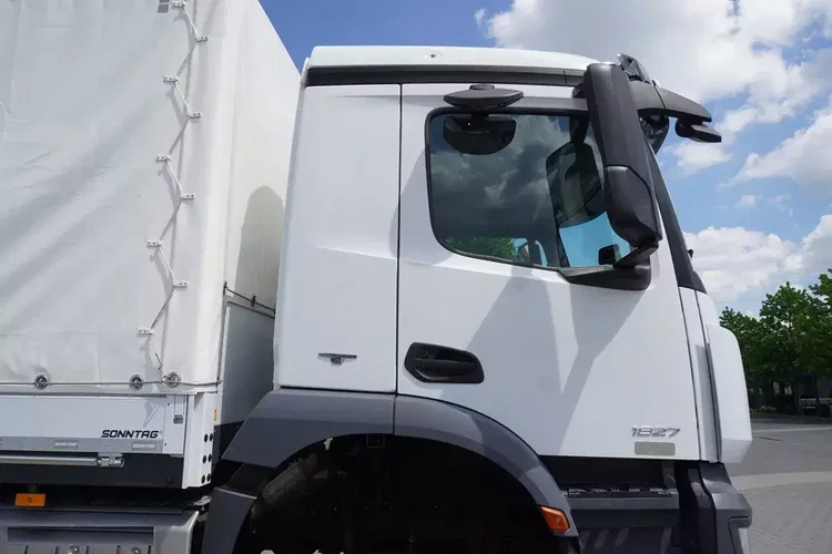 Mercedes Arocs 1827 / 10 tys. km / 4x4 / Nauka jazdy / plandeka 14 EPAL zdjęcie 16