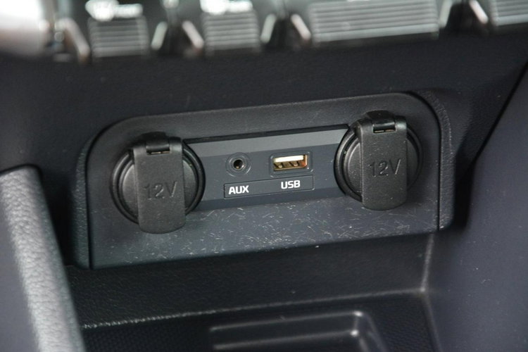 Kia Rio Klimatronic Grzane fotele Grzana kierownica Parktronic z Niemiec zdjęcie 26