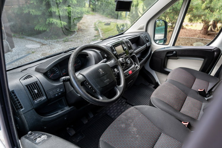 Peugeot Boxer 2.2 HDI 130KM / Długa Paka (L3H2 / L4H2) / Bluetooth / Kamera / FV 23% zdjęcie 36