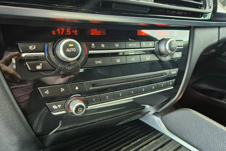 X6 BMW X6 xDrive30d - M PAKIET - POLSKI SALON zdjęcie 27