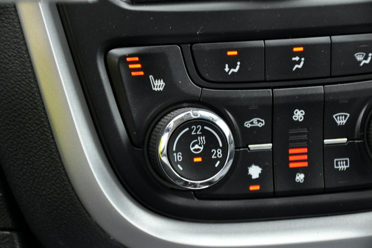 Opel Mokka 1.7CDTi(130KM) Xenon Led Navi Kamera Skóry Automat 2xParktr Alu18"ASO zdjęcie 34