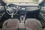 Alfa Romeo Giulietta 1,4 T 120 km Sprint Carbon Ful Wersja Jedyna taka 60 tyś przebi zdjęcie 5