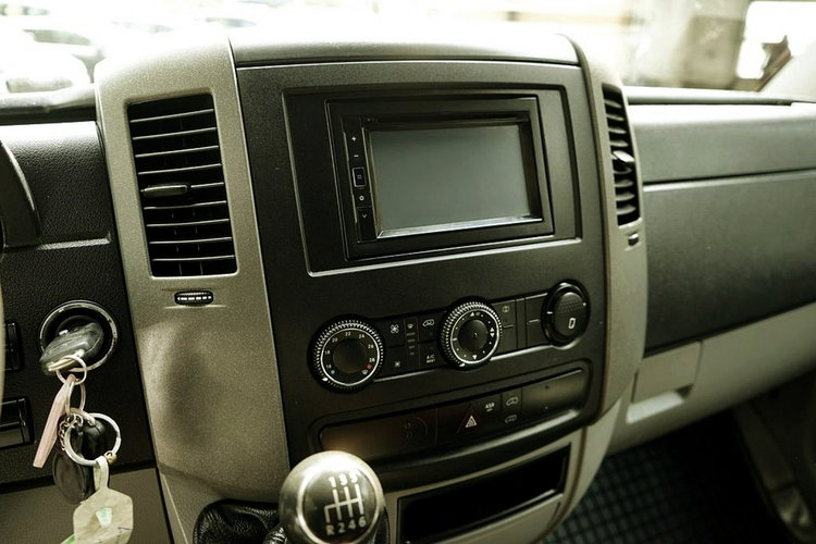 Volkswagen Crafter 2.0TDI Klima, kamera, 2012r. zdjęcie 18