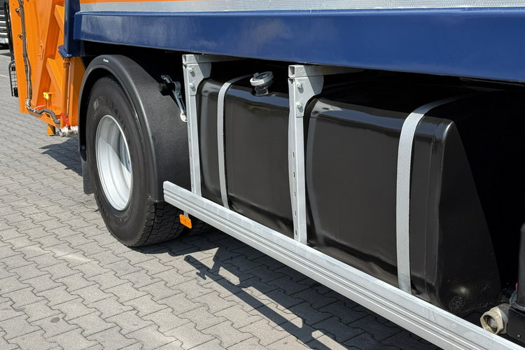 DAF LF 55.300 Śmieciarka Komunal Partner KP 16V Mały Przebieg Euro 6 Wywóz Śmieci DMC 18.000kg W Pełni Sprawna Super Stan zdjęcie 3