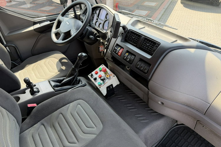 DAF LF 55.300 Śmieciarka Komunal Partner KP 16V Mały Przebieg Euro 6 Wywóz Śmieci DMC 18.000kg W Pełni Sprawna Super Stan zdjęcie 35