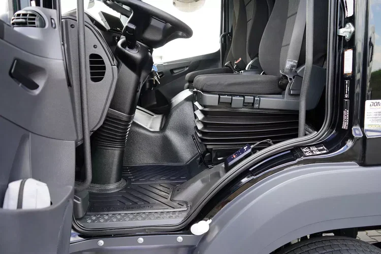 Mercedes ATEGO / 1530 / ACC / E 6 / BURTOPLANDEKA + WINDA / 18 PALET / 57 000 KM zdjęcie 26