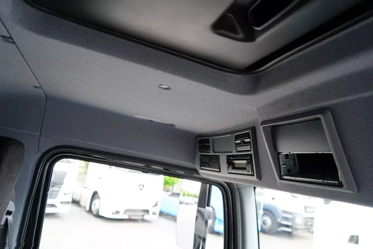 Mercedes ATEGO / 1530 / ACC / E 6 / BURTOPLANDEKA + WINDA / 18 PALET / 57 000 KM zdjęcie 28