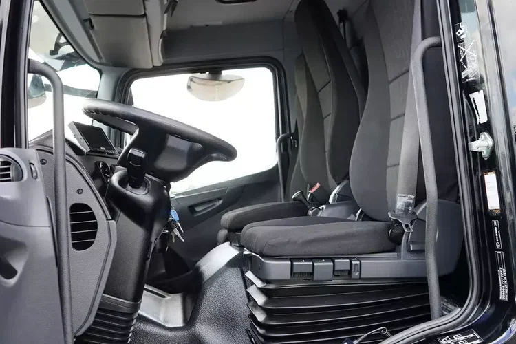 Mercedes ATEGO / 1530 / ACC / E 6 / BURTOPLANDEKA + WINDA / 18 PALET / 57 000 KM zdjęcie 7
