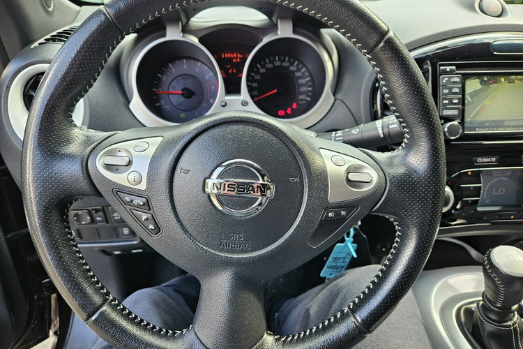 Nissan Juke Podgrzewane fotele / Klima / Navi / Kamera cofania / 6 Biegów zdjęcie 13
