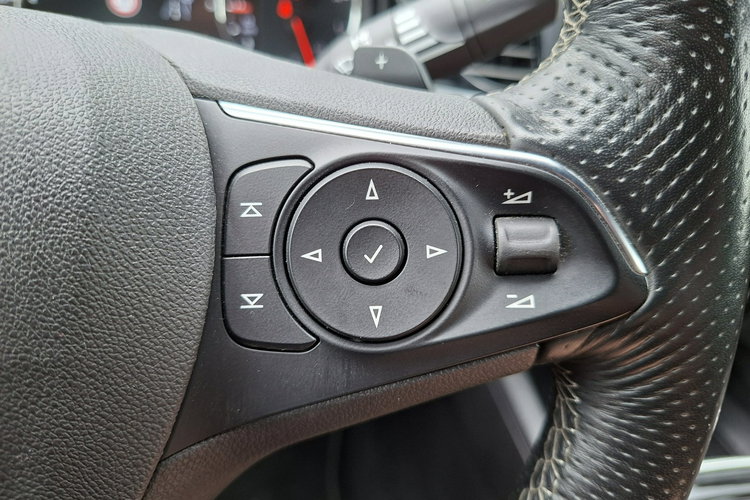 Opel Insignia Grand Sport 4x4, Automat, Wentylowane fotele, Podgrz. kanapa, Head-Up, Kamery 360 zdjęcie 21