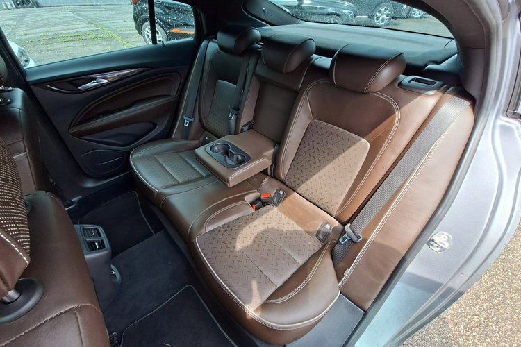 Opel Insignia Grand Sport 4x4, Automat, Wentylowane fotele, Podgrz. kanapa, Head-Up, Kamery 360 zdjęcie 33