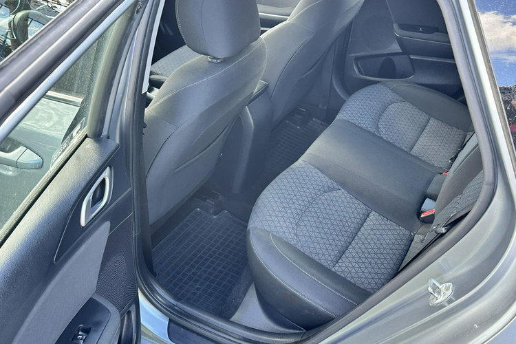 Kia Cee'd GWARANCJA / Pierwszy właściciel / Salon Polska / Zadbany / FV VAT23% zdjęcie 38