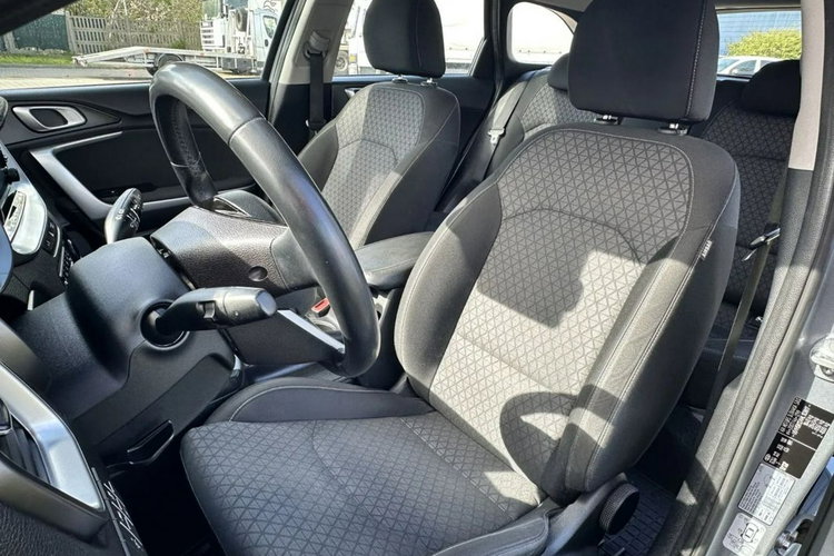 Kia Cee'd GWARANCJA / Pierwszy właściciel / Salon Polska / Zadbany / FV VAT23% zdjęcie 15