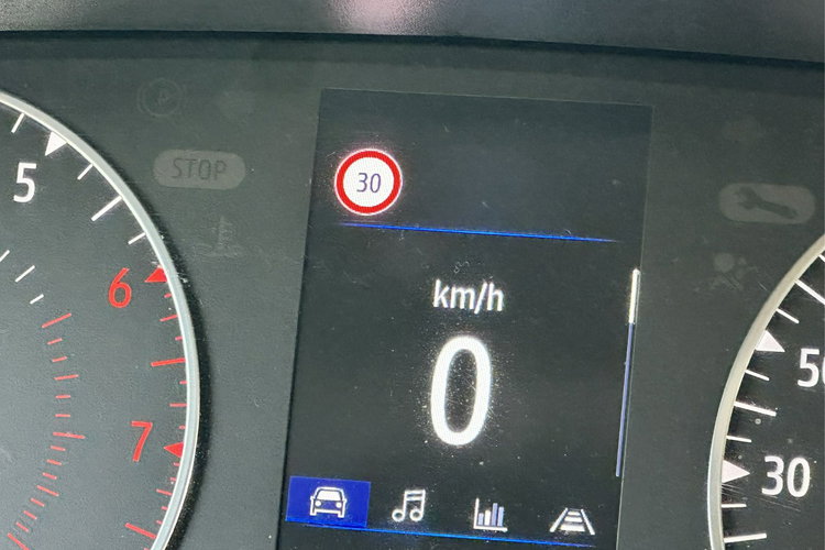 Renault Clio Salon PL | 1 właściciel | CarPlay | Czujniki | Czytnik znaków | ASO | zdjęcie 25