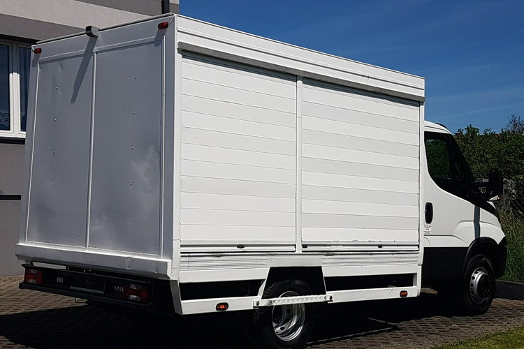 Iveco 70C18 KONTENER ROLETY BOK DO TRANSPORTU WODY 3.23x2.21x1.86 zdjęcie 4