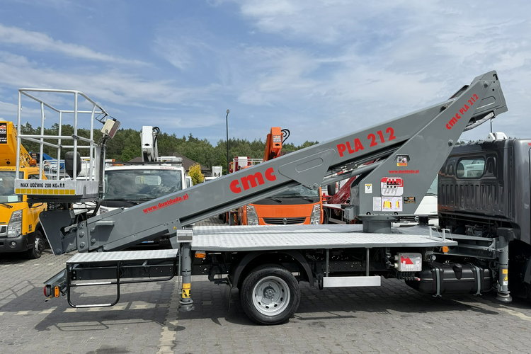 Renault Maxity Podnośnik Koszowy 21m CMC PLA 212 Zwyżka UDT Wumag GSR Multitel P7 6x4 zdjęcie 11