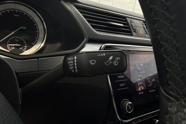 Skoda Superb Salon Polska Poleasingowy Serwis ASO Bezwypadkowy zdjęcie 19