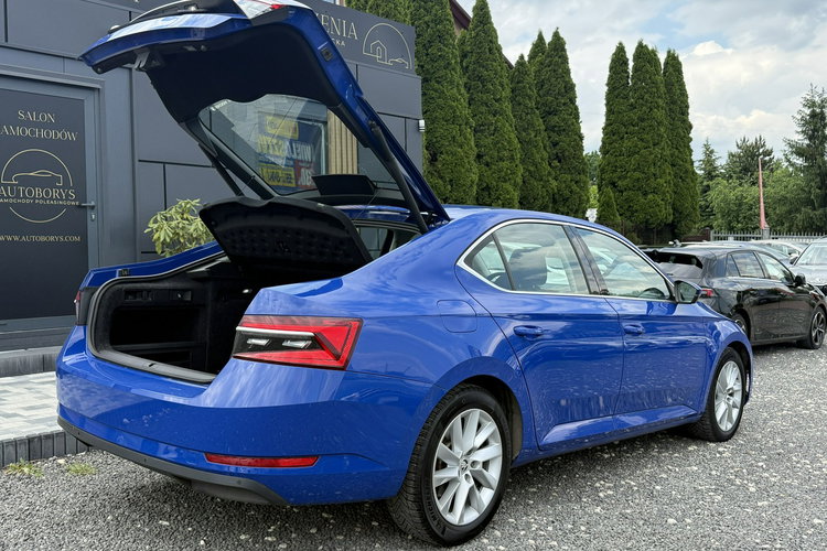 Skoda Superb Salon Polska Poleasingowy Serwis ASO Bezwypadkowy zdjęcie 35