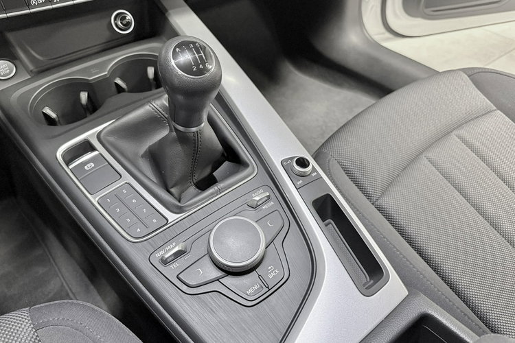 Audi A4 1.4 TFSI 150KM Xenon Navi Grzane Fotele Tempomat 73000km Przebieg zdjęcie 33