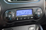 Hyundai ix35 Premium 4WD Skóry Panorama Keyless go Navi Kamera Klimatronic zdjęcie 25