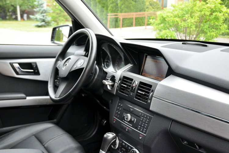 Mercedes GLK 350 3.0CDI(224KM) Xenon Led Navi Skóry Panorama El.Fotele Reling Alu17"ASO zdjęcie 18