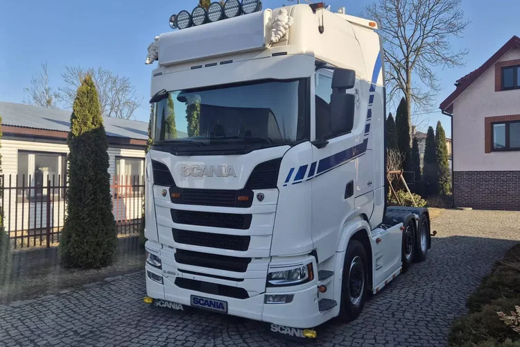 Scania S450 zdjęcie 1