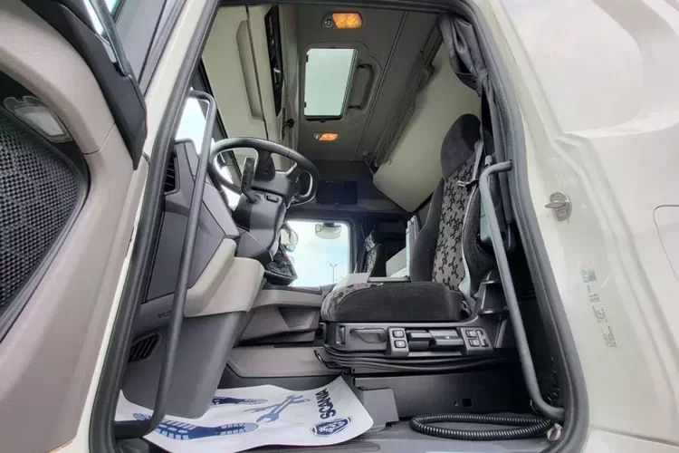 Scania R 460 A4x2EB Mega zdjęcie 13